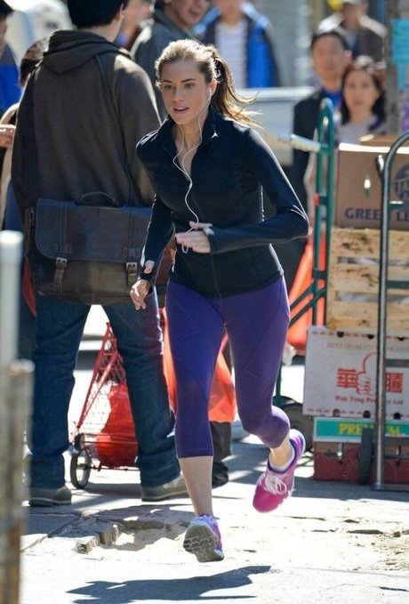 Allison Williams hot pornstar pic