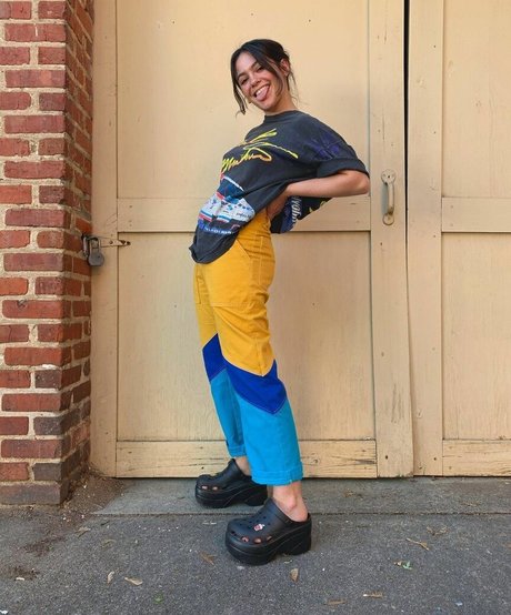 black teacher onlyfans hot sexy photos