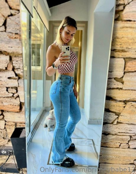 squirting orgasm onlyfans beautiful photos