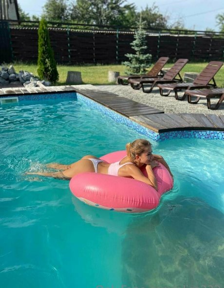 eliss333 pornstar sexy photo