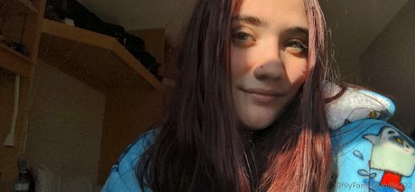 lle222 adult actress img