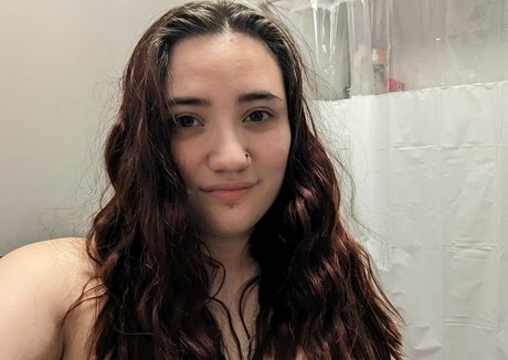 lle222 model beautiful image