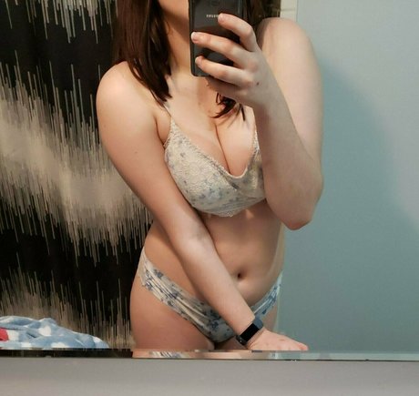 lle222 star free pictures