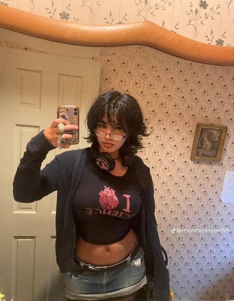 Roombaslayer69 hot star galleries