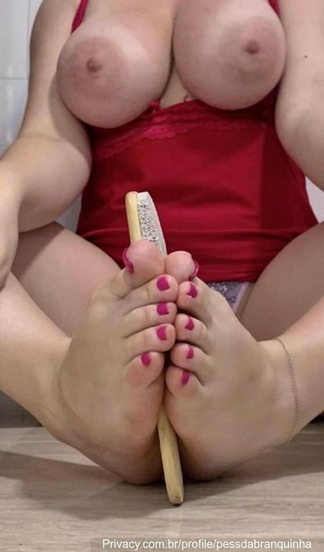 pesdabranquinha sex model gallery