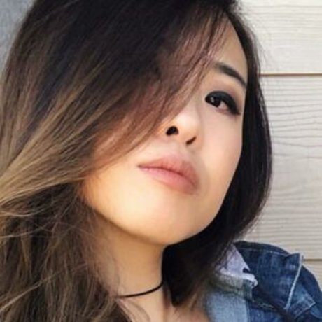 Floskeee beautiful actress image