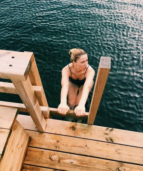 skinny asian teen onlyfans hot sexy pic