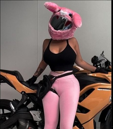 Kwickasfuki high quality model pictures