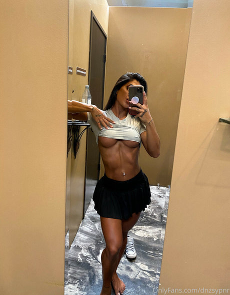 old young lesbian onlyfans hot nude archive