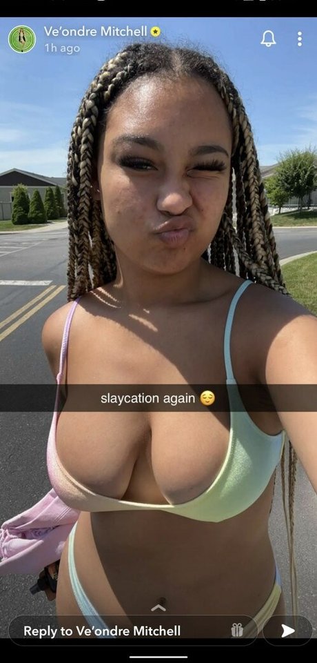 Veondre Mitchell sex pornstar galleries
