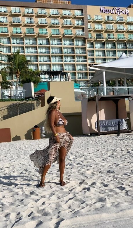 Nana Magalhaes perfect actress pictures