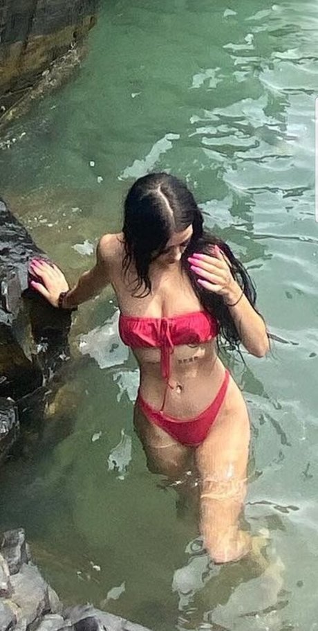 Badgirljayde pornstar pictures