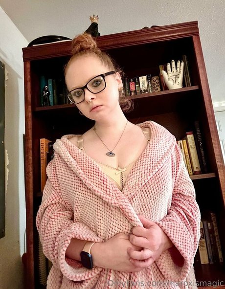 maroxismagic model best pics