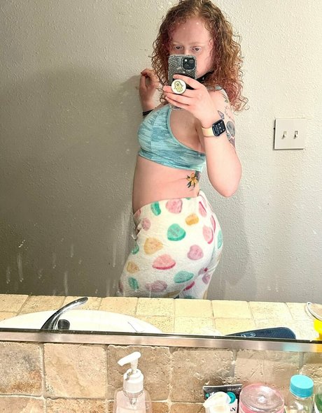 maroxismagic nudes actress pictures