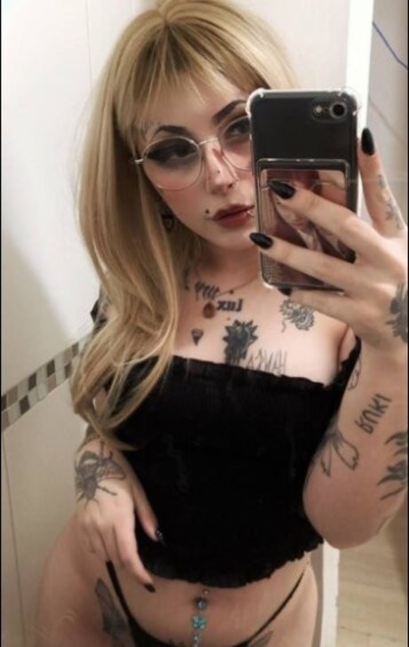 Summer 95 art actress archive