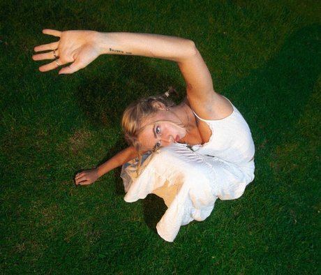 Claire Rosinkranz pornstar nice images