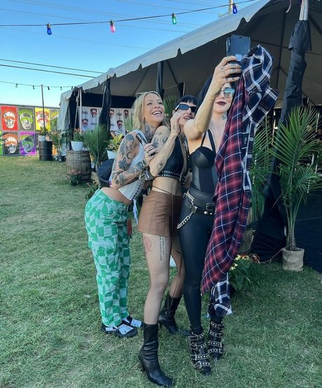 Lilith Czar exclusive model gallery