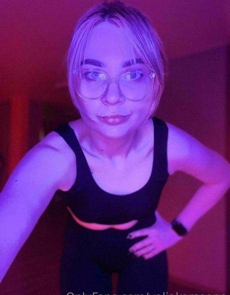 valiawixx perfect pornstar image