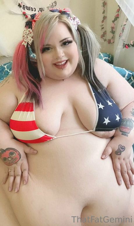 thatfatgemini model pretty gallery