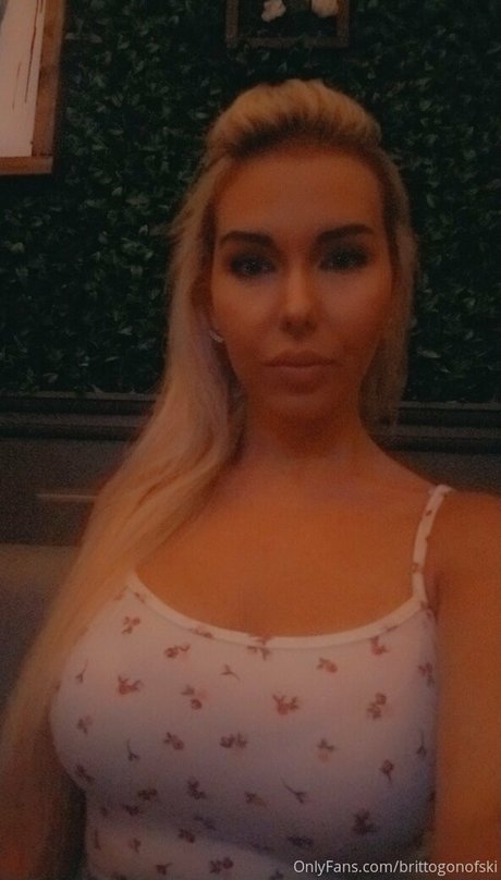 brittogonofski pornstar sexy picture