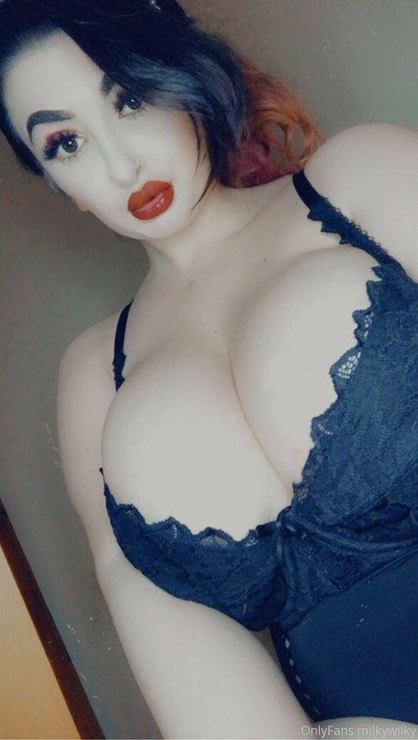 bustyaltgirl nude pornstar pictures