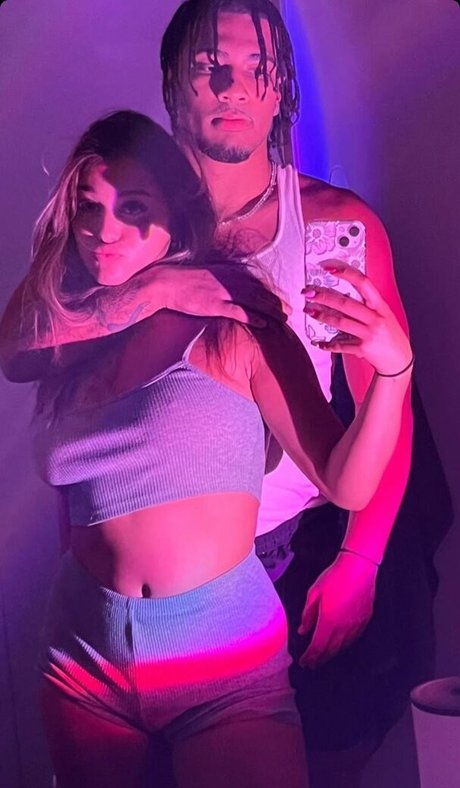 zoejakaj pornstar adult photos