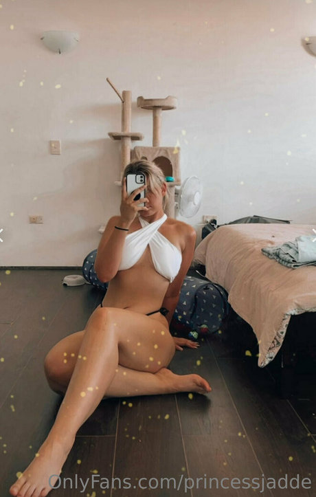 princessjadde naked model picture