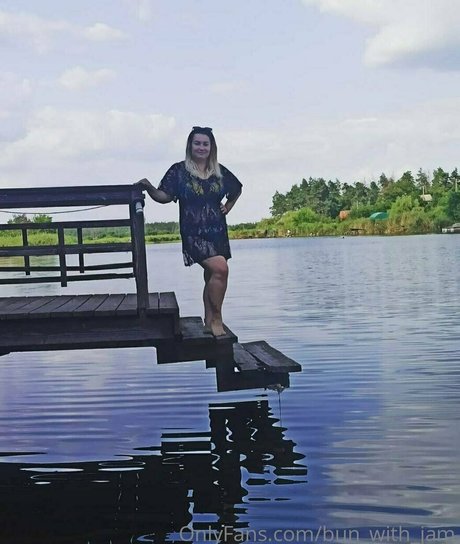 bun with jam star beautiful archive