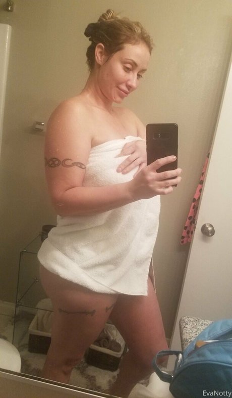 evabnotty model adult img