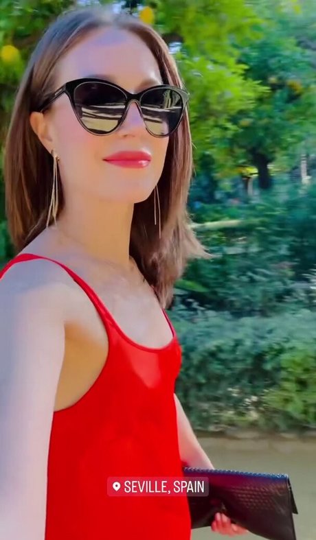 Politicians Female model free photo