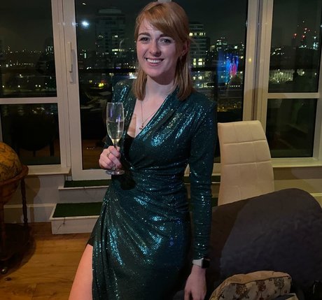 Politicians Female model nude archive