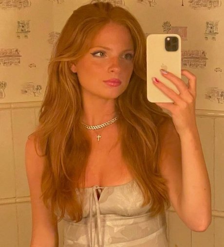 Sophia La Corte star adult images