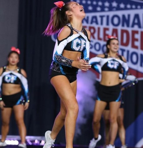 Penelope East Chexit pornstar xxx pics