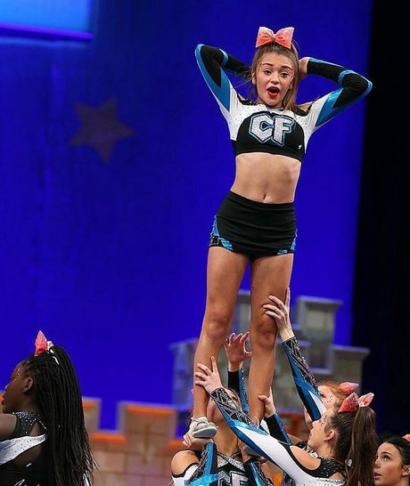 Penelope East Chexit sexy model galleries