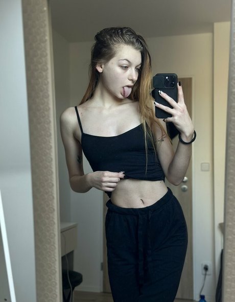 Kortie model art gallery