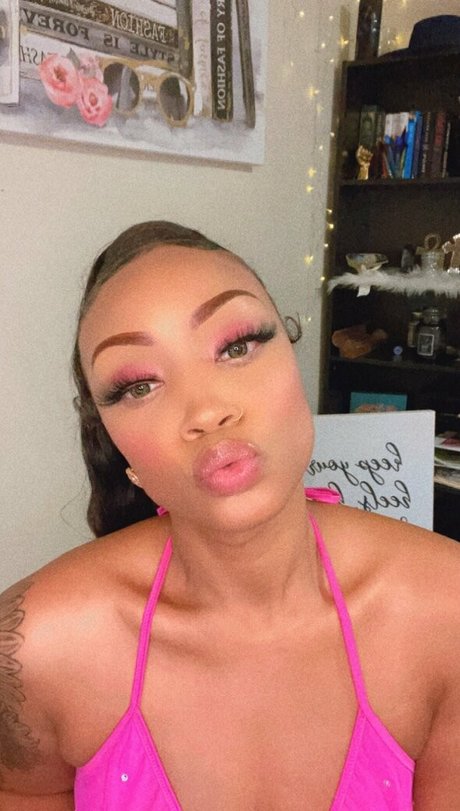 rubyyrumxx pornstar naked pic