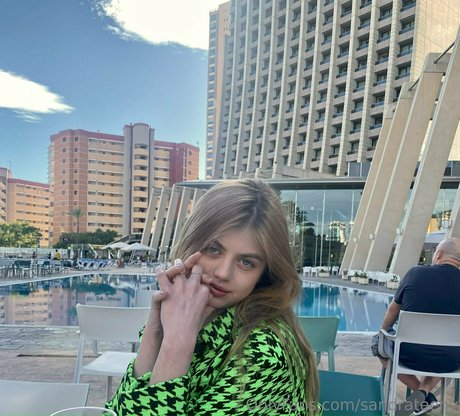 sandra tiny star adult photo