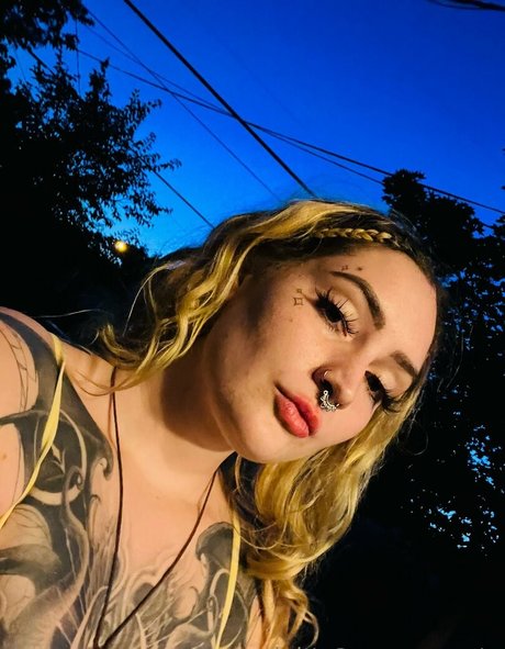 shemale cum in mouth onlyfans porno picture