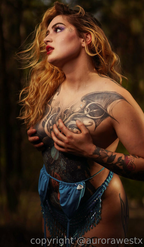 aurorawestx model free pics