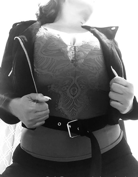 mirandaplant nude star pics