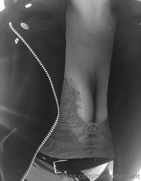 bunny xxx onlyfans beautiful naked image