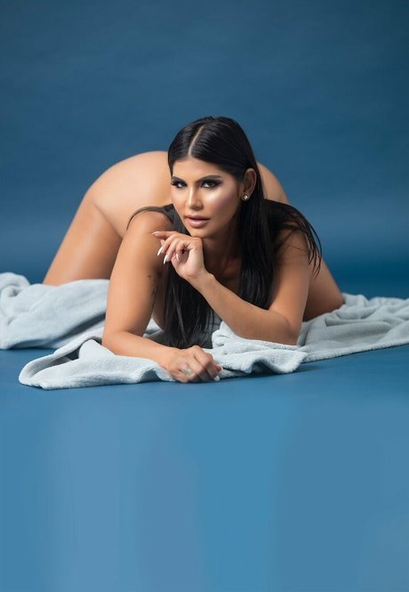 Mailyn Fernandez_ model pornographic photo