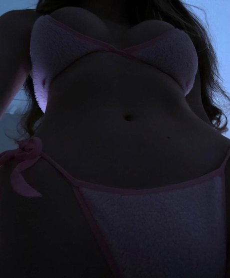 short hair teen onlyfans sexy nude image