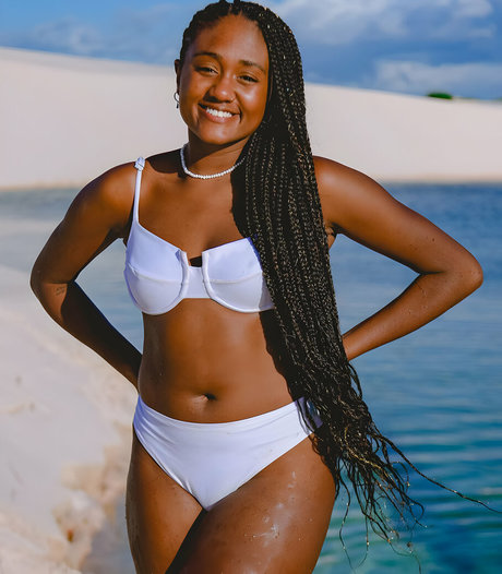 Sarah Aline hd pornstar images