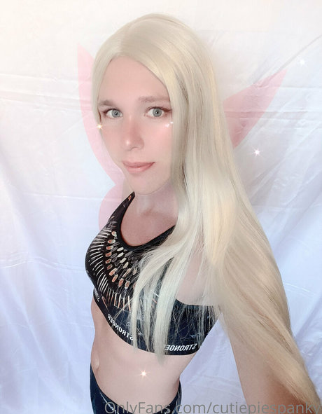 emiliaxsweden sexy pornstar photos