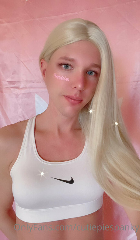 emiliaxsweden sex actress photos