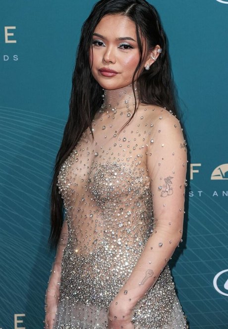 Lisa Yamada star free photos