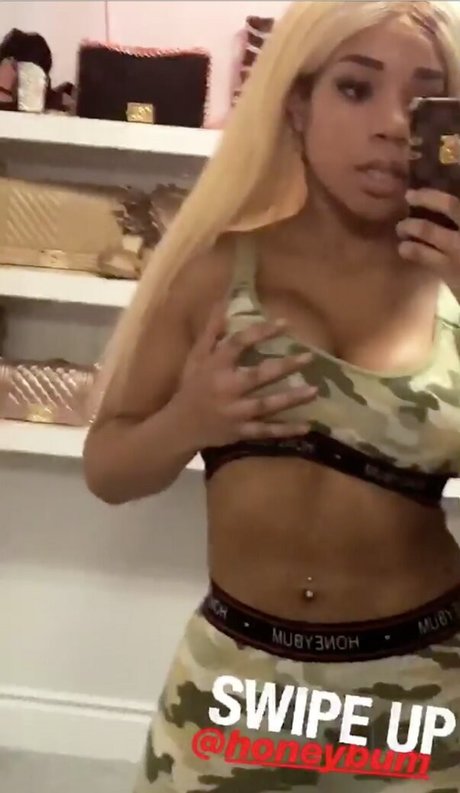 gamer onlyfans beautiful naked pics