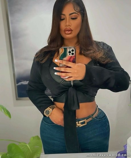 Monica VVS model porn pic