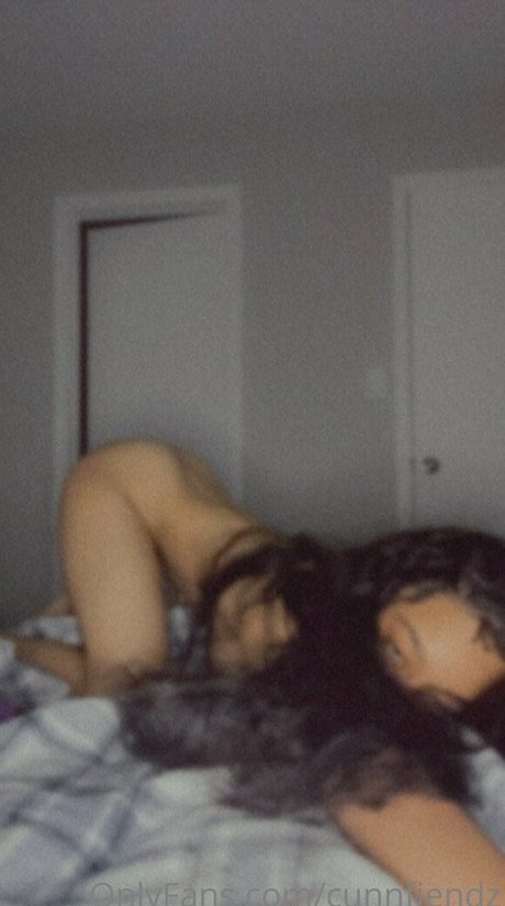 thereddragon2x model nudes pic